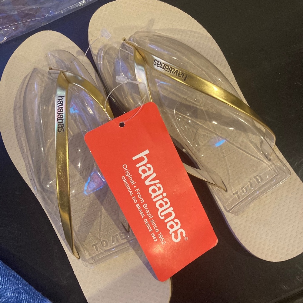 Havaianas gold flip flops